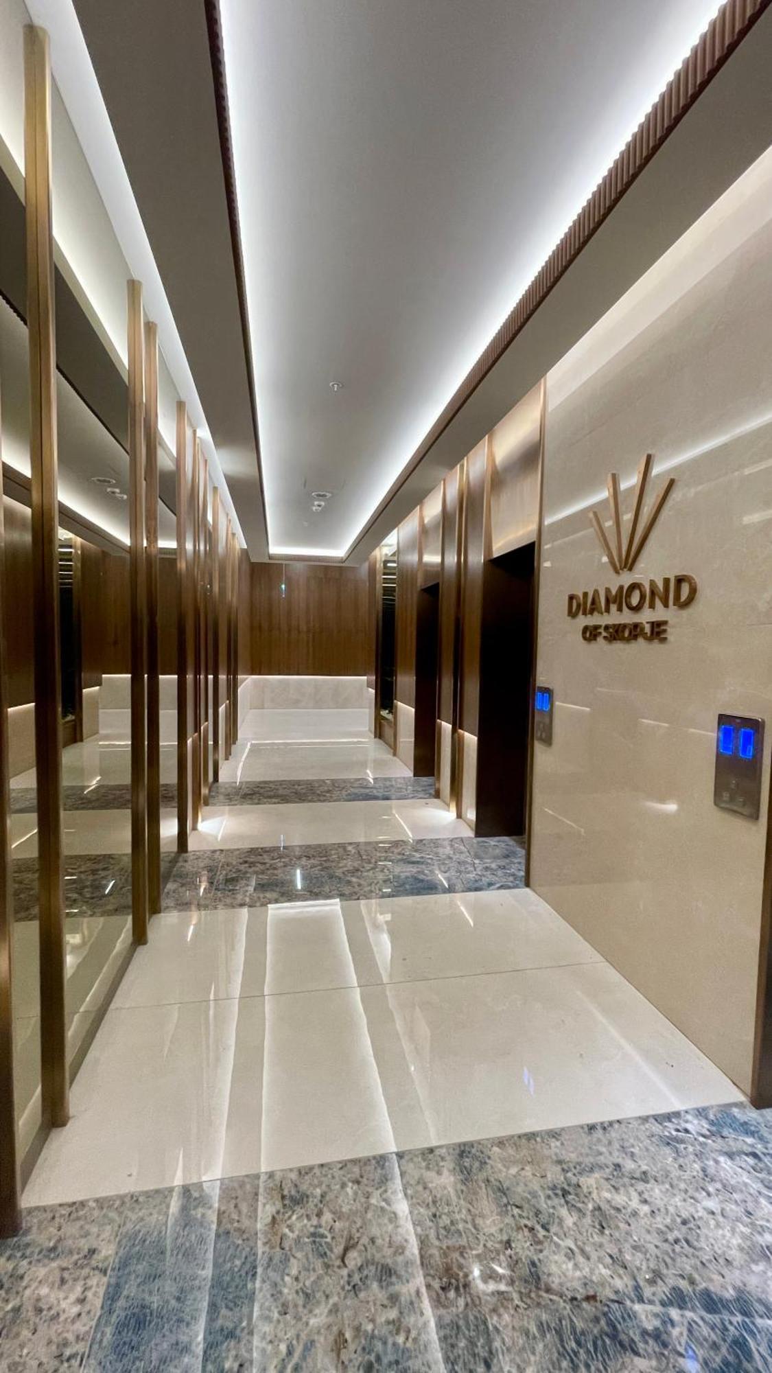 Diamond Of Skopje Luxury Apartment 18Th Floor Exteriör bild